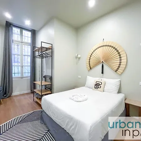 Apartment Urban Flat 188 - Stunning 4 Bedroom Flat In *