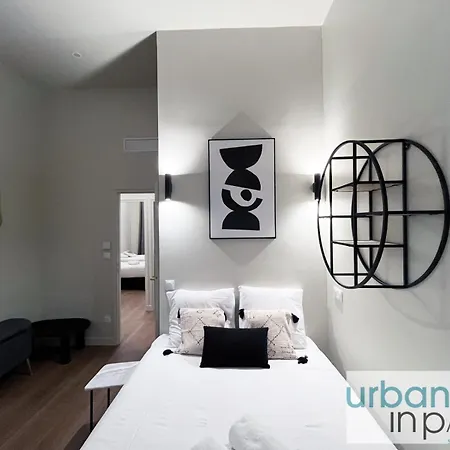 Urban Flat 188 - Stunning 4 Bedroom Flat In Apartment