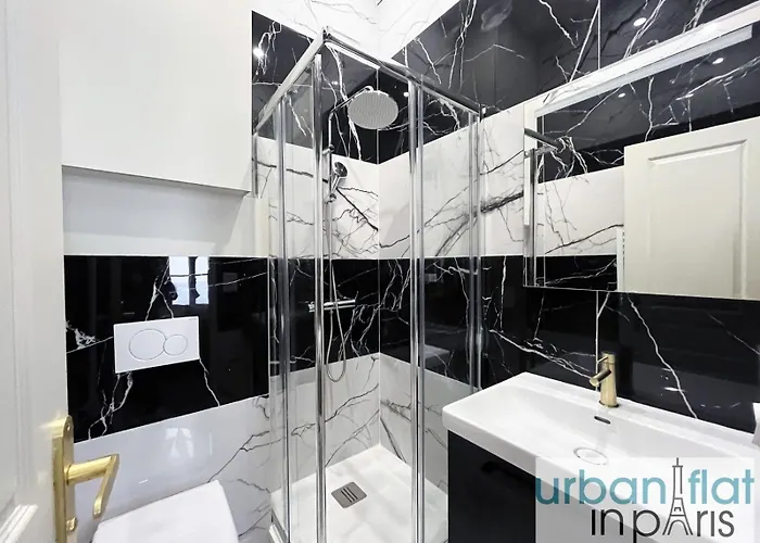 Urban Flat 188 - Stunning 4 Bedroom Flat In פריז