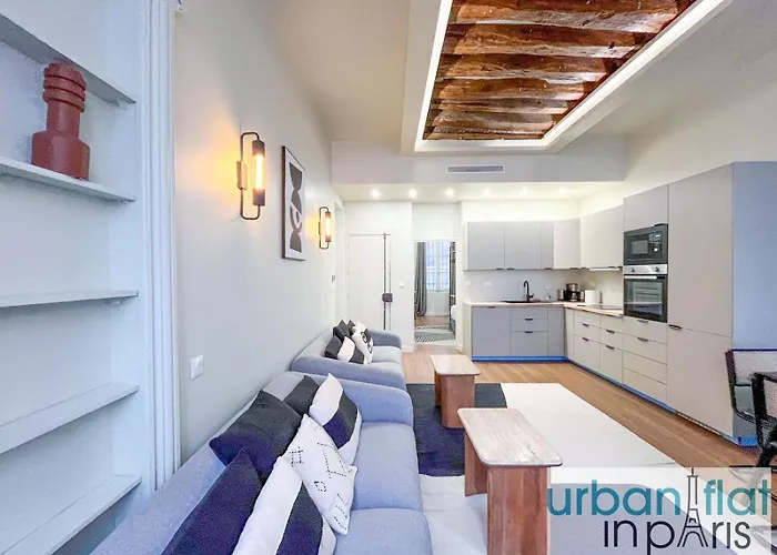 דירה Urban Flat 188 - Stunning 4 Bedroom Flat In *